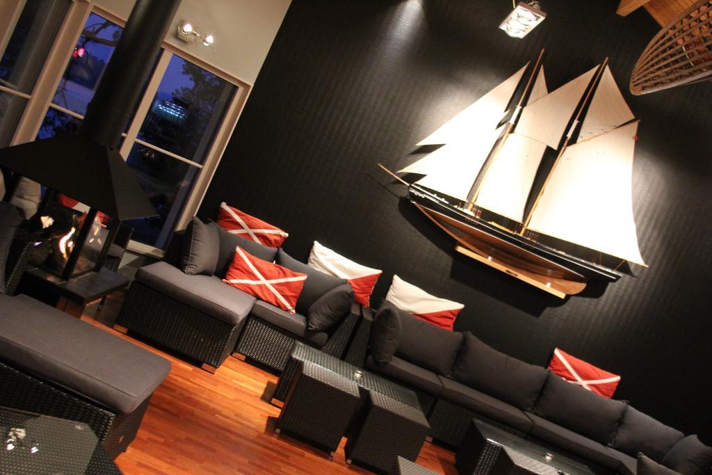 Hotel Fagerudd Konferens Enköping Esterno foto